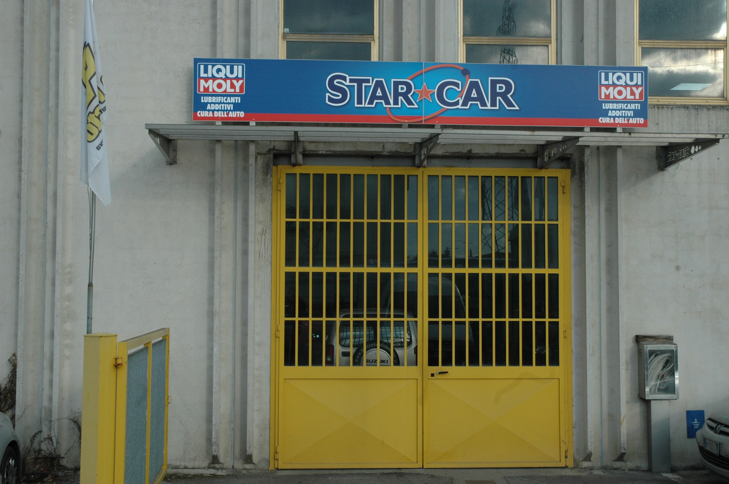 Esterno officina Star Car